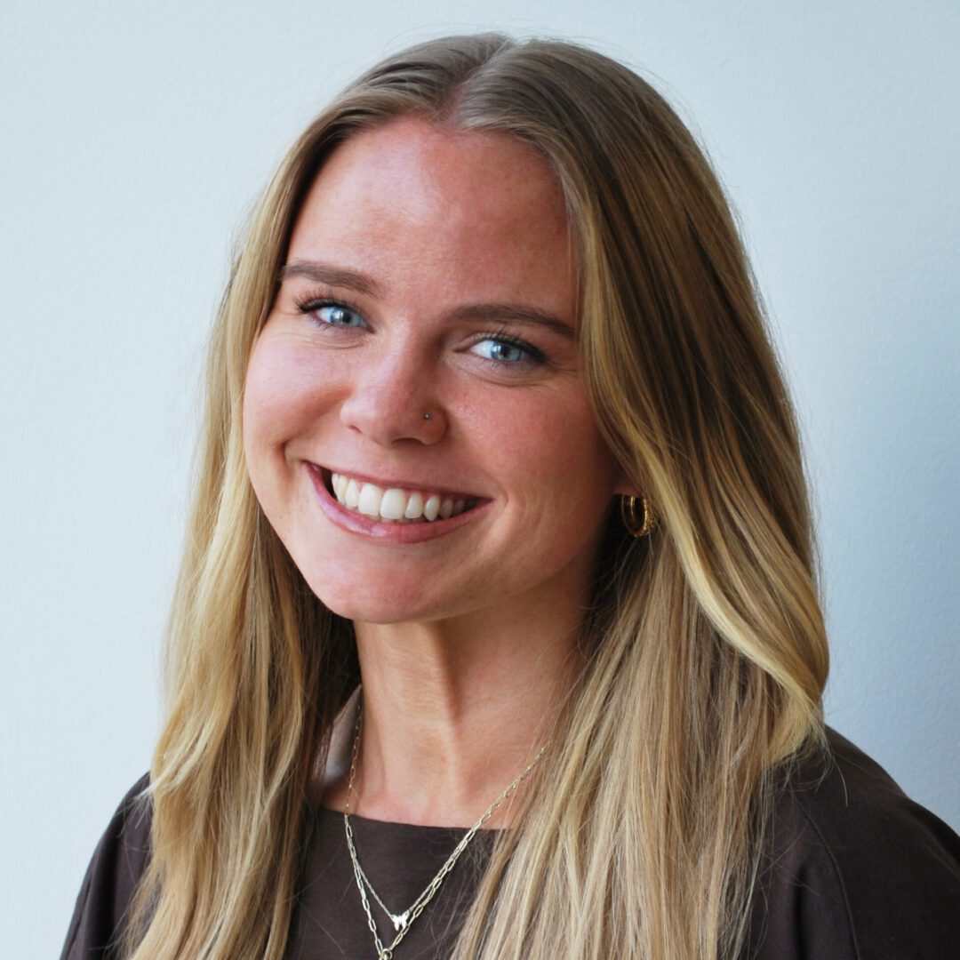 Leila G pic 1-square